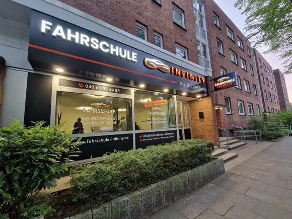 Fahrschule Infinity Hamburg Billstedt / Horn