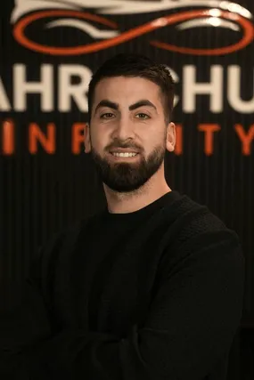 Onur, Fahrlehrer